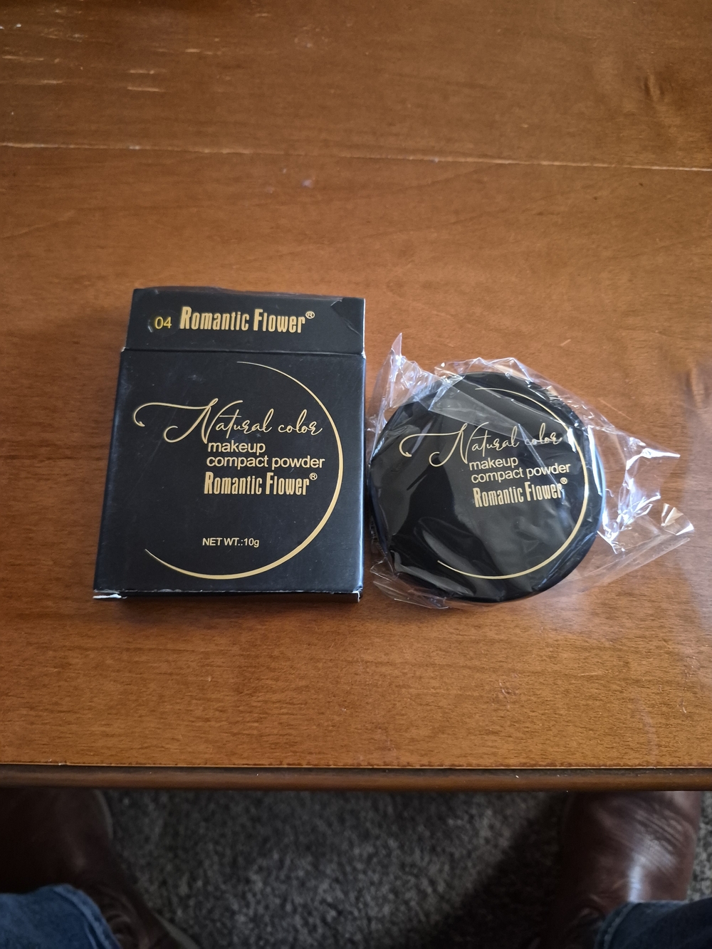 Natural Color Compact Powder - Shade 04 (Cream)